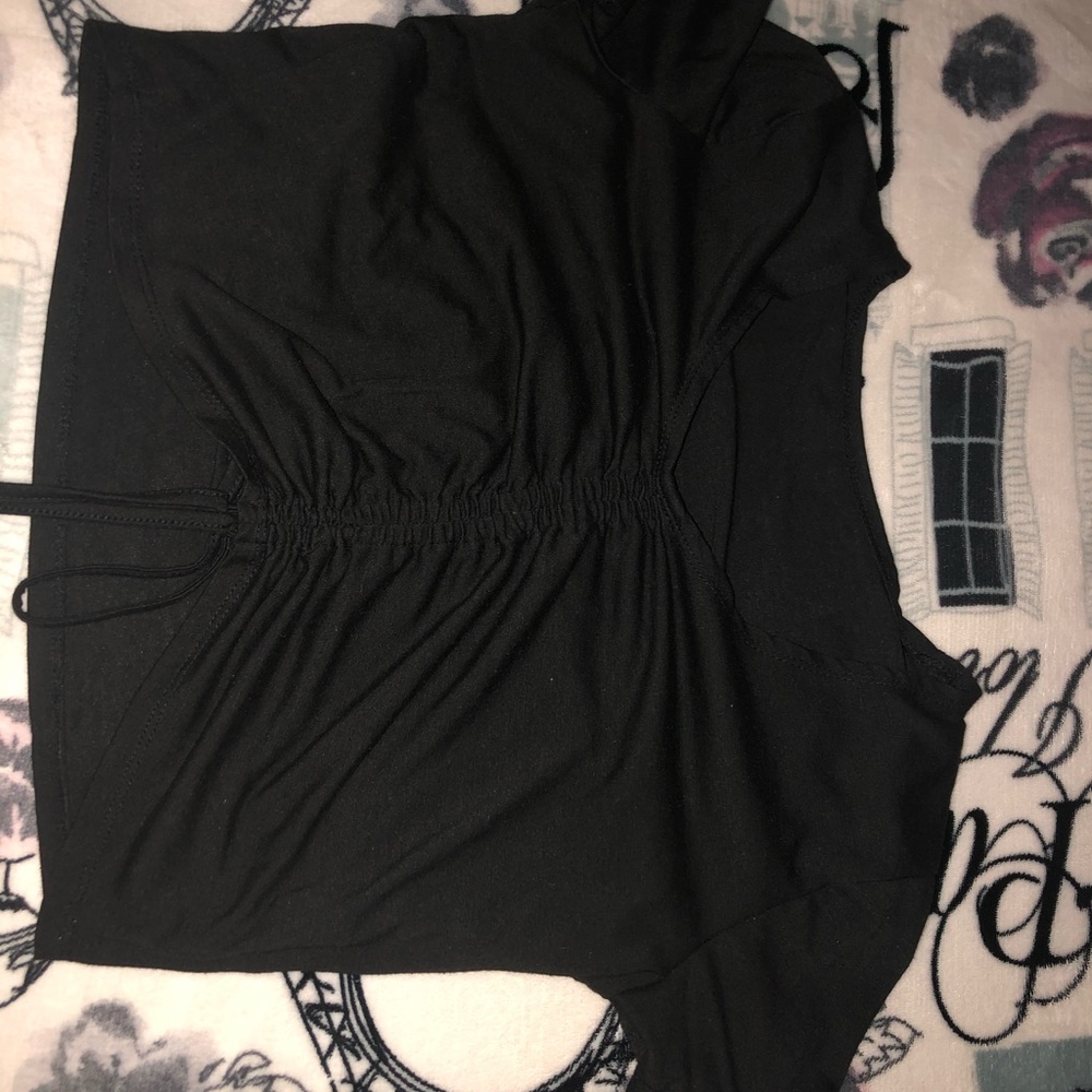 black crop top with adjustable strings